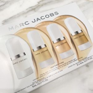 Never Used Marc Jacobs Beauty Dew Everything Travel Set